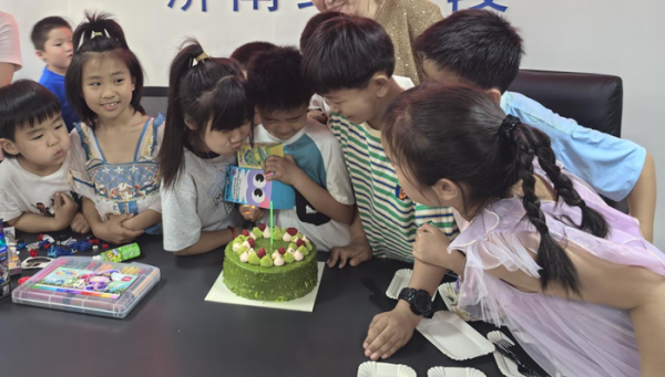 鼎合网 家企同心庆“六一”&#32;多元活动护童真
